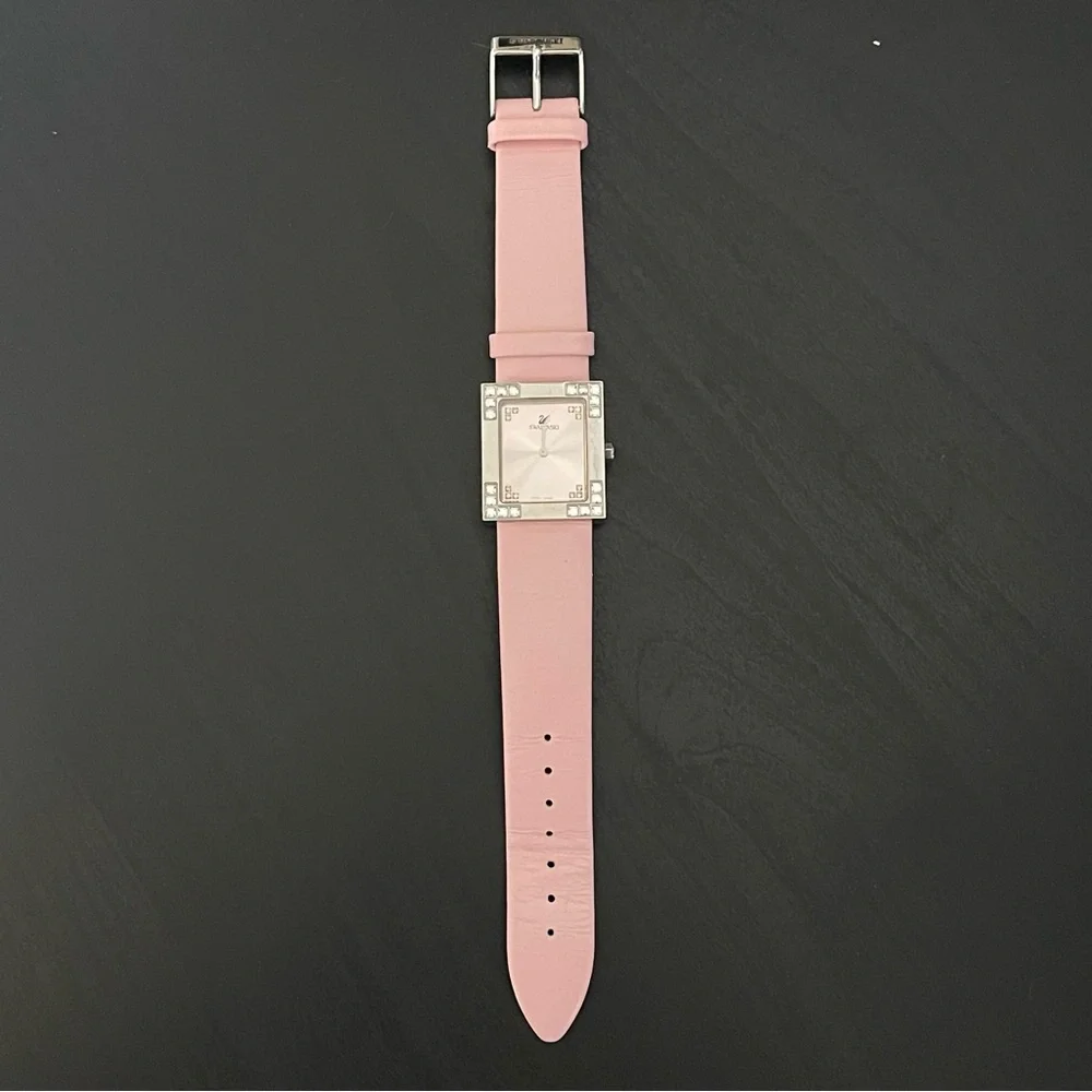 Swarovski Women's Watch Crystal Accents Light Pink Strap Vintage